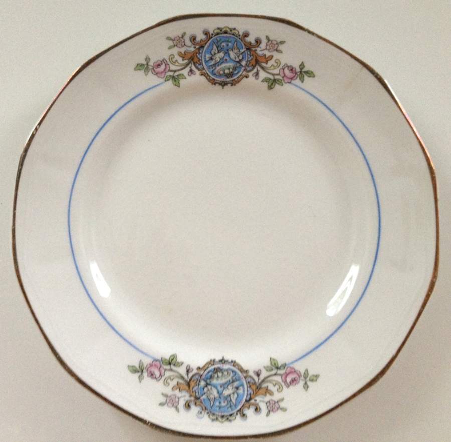 LIA117 Dinner Plate by Limoges-American-1
