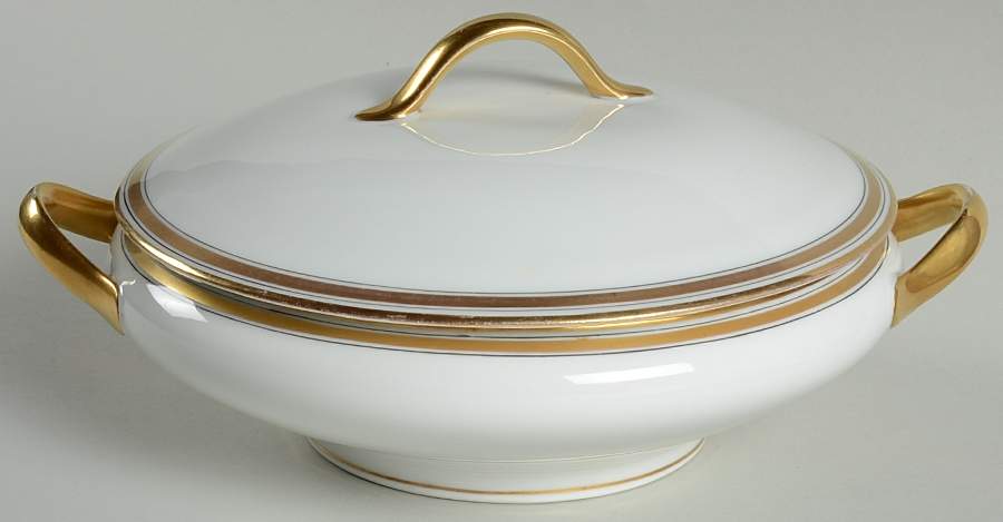 LNT296 Round Covered Vegetable by Lanternier-1