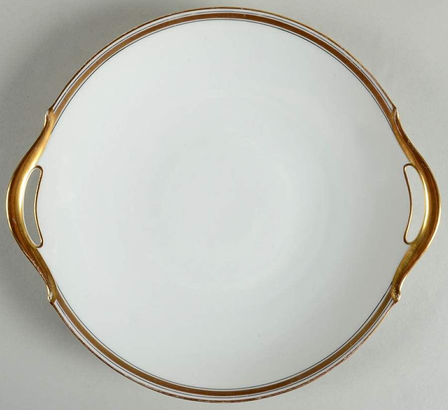 LNT296 Handled Cake Plate by Lanternier-1