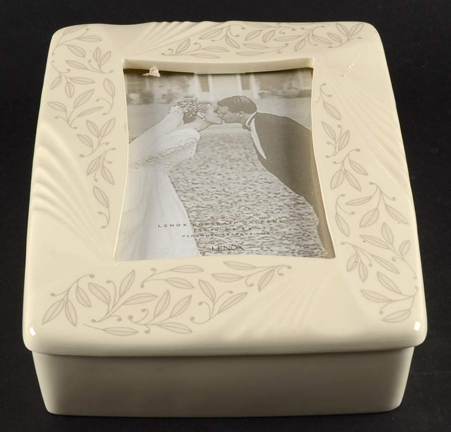 Portrait Gallery (All Occasion) Photo Box & Lid by Lenox-1
