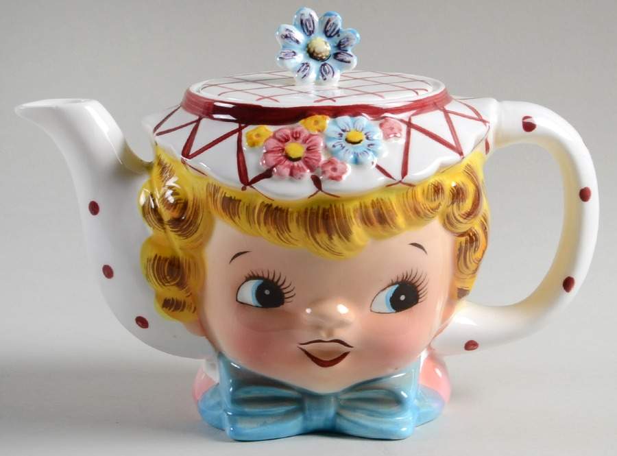 Dainty Miss Teapot & Lid by Lefton-1
