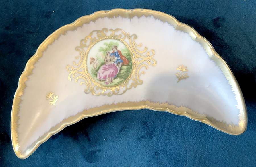 377 Bone Dish by Lefton-1