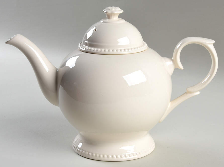 Dunham Teapot & Lid by Ralph Lauren China-1