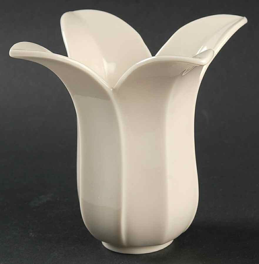 Garden Splendor Bobeche for 33" Electric Lamp & Shade by Lenox-1