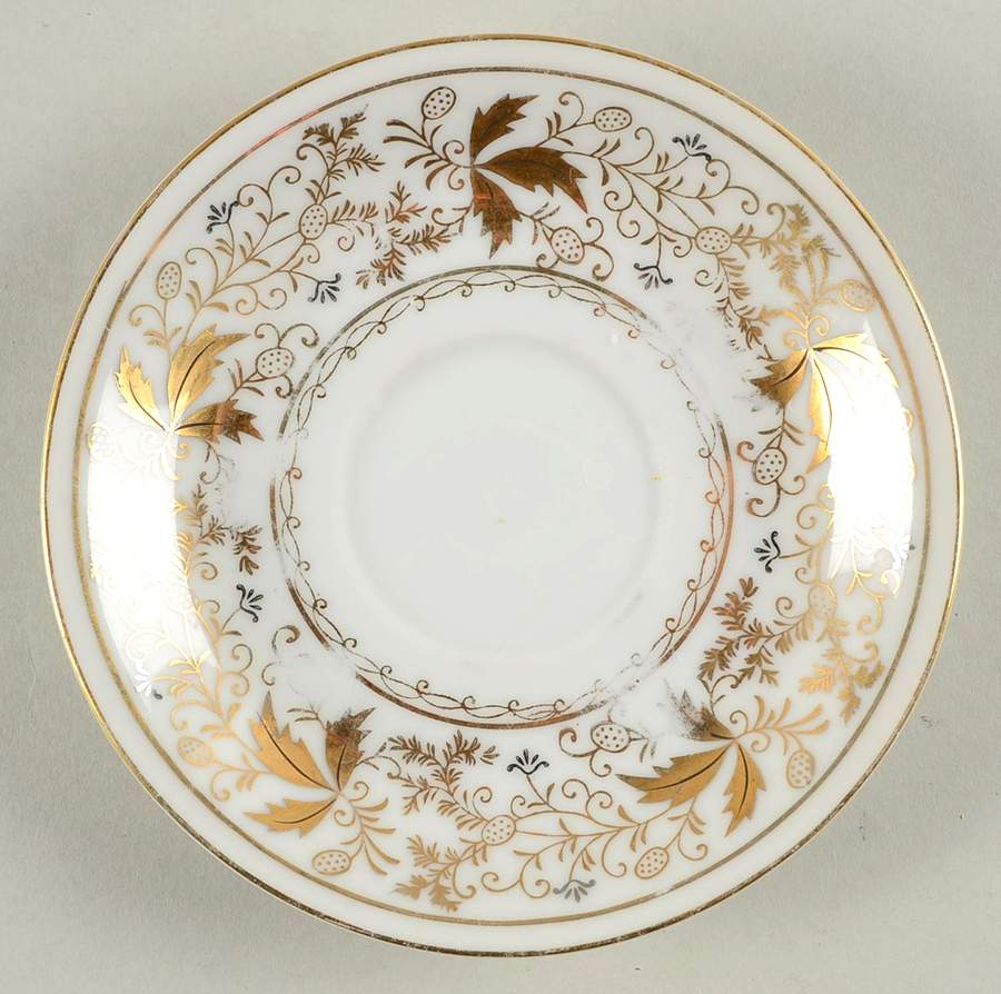 1669 Saucer by Lefton-1