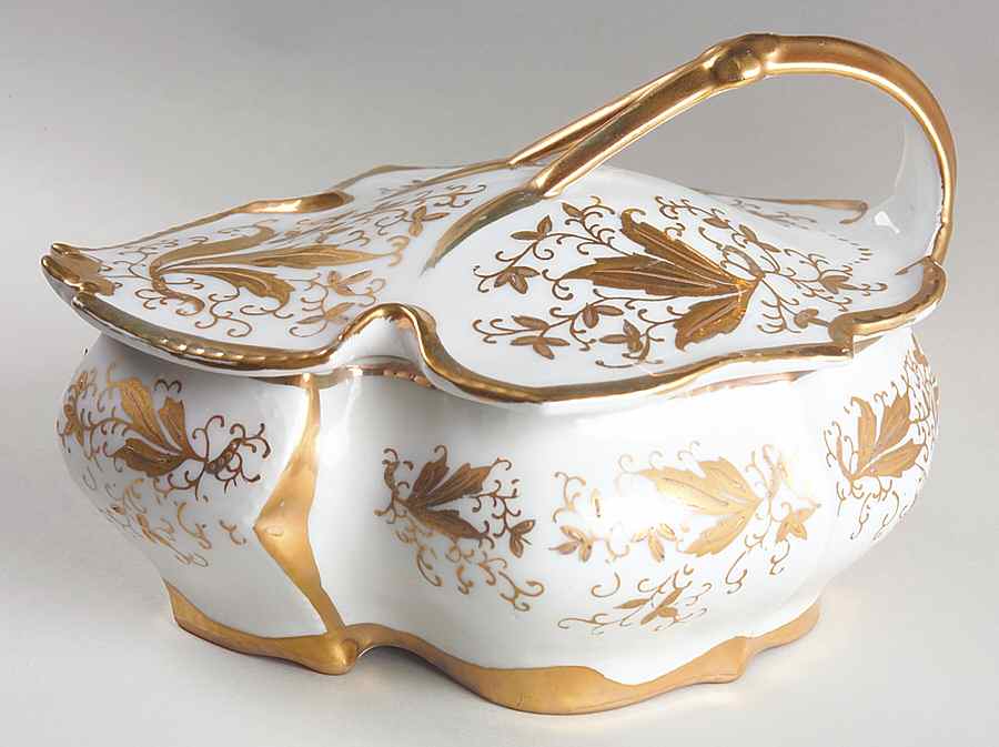 6859 Leaf Box & Lid by Lenwile-Ardalt-1
