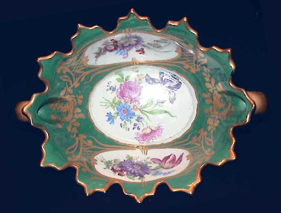 LIM464 Bon Bon by Limoges-French-1