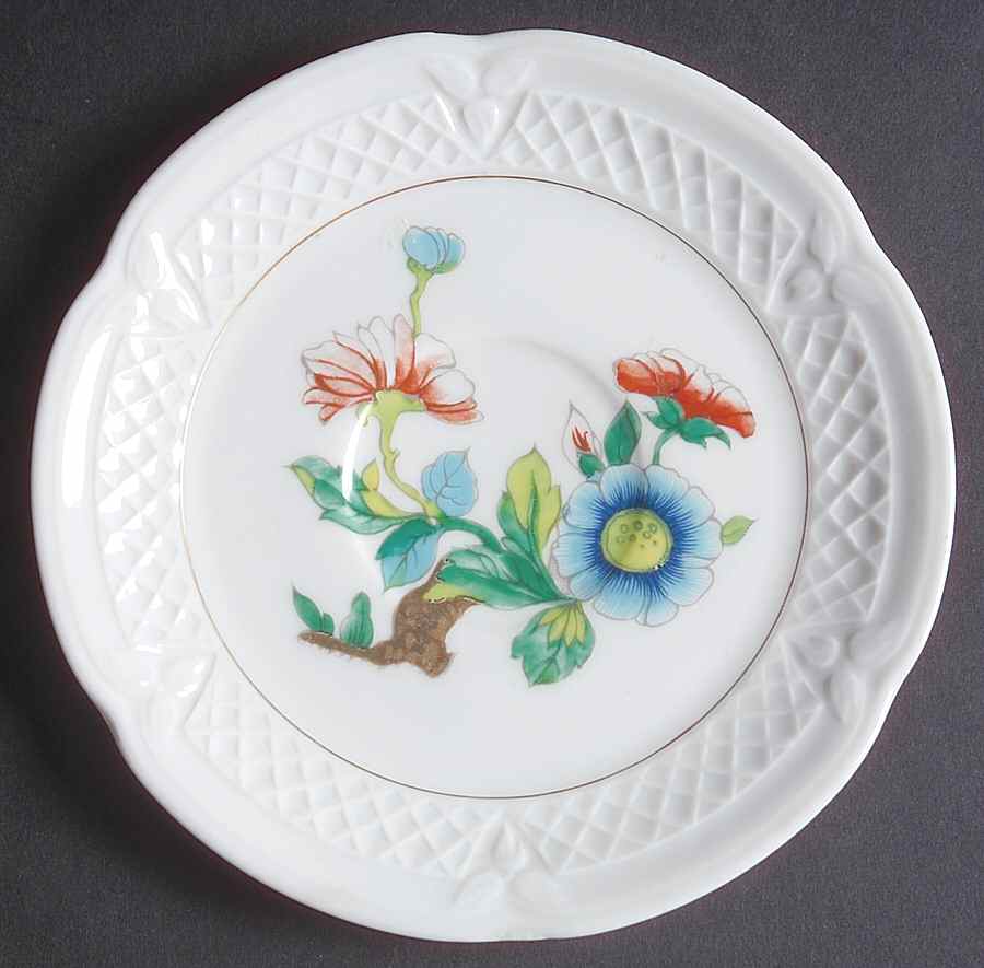 LOL23 Saucer by Louis Lourioux-1