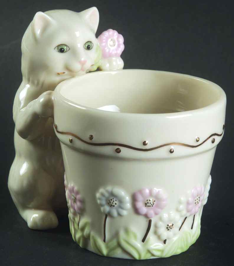 Curious Kitty Figural Tea Light Candleholder by Lenox-1