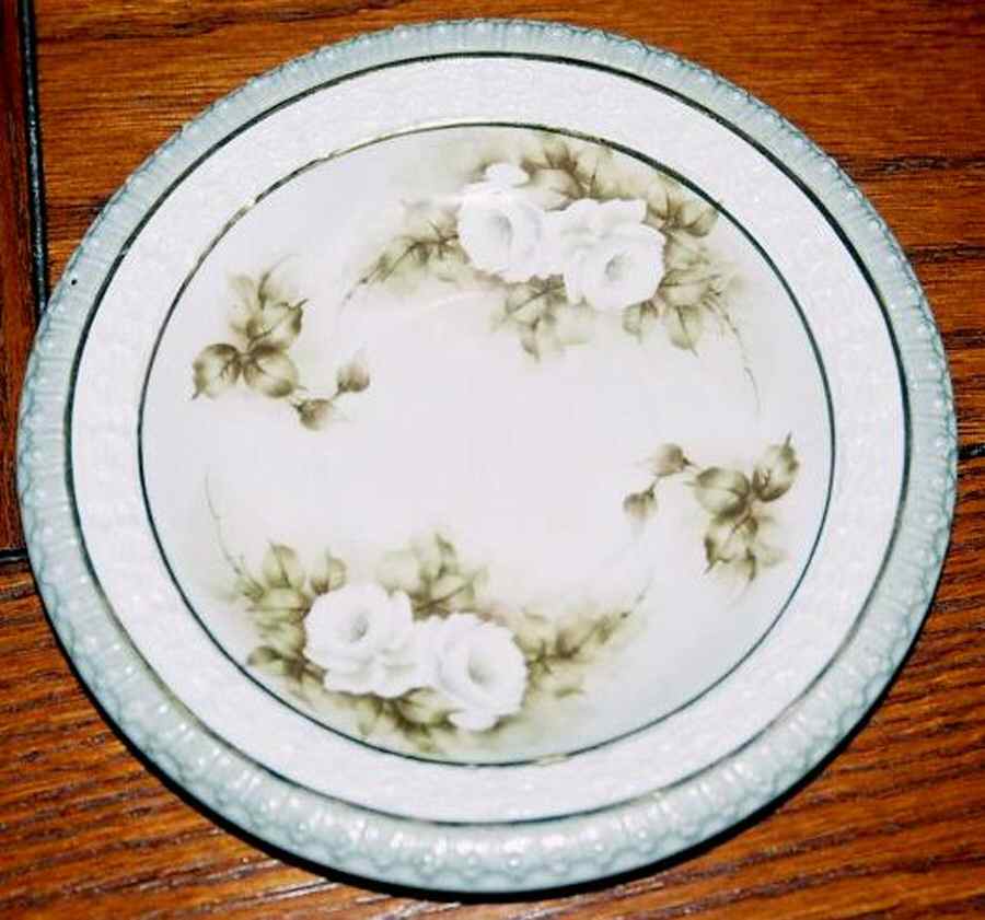 CX952 Saucer by China (Made in China)-1