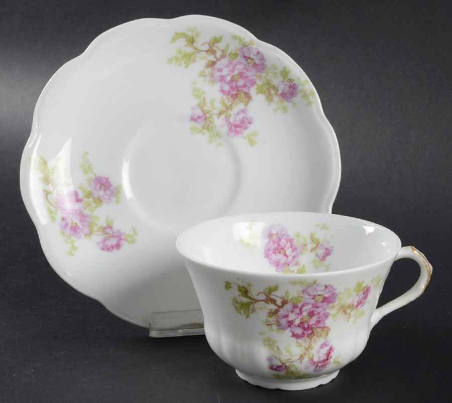 LNT303 Flat Cup & Saucer Set by Lanternier-1