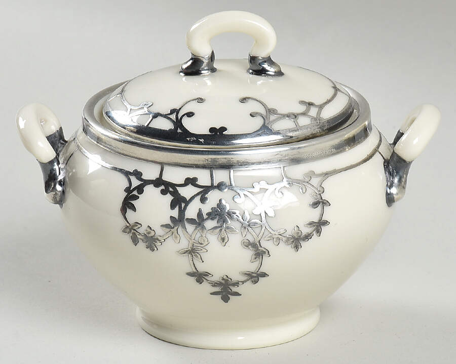 L150 Sugar Bowl & Lid by Lenox-1