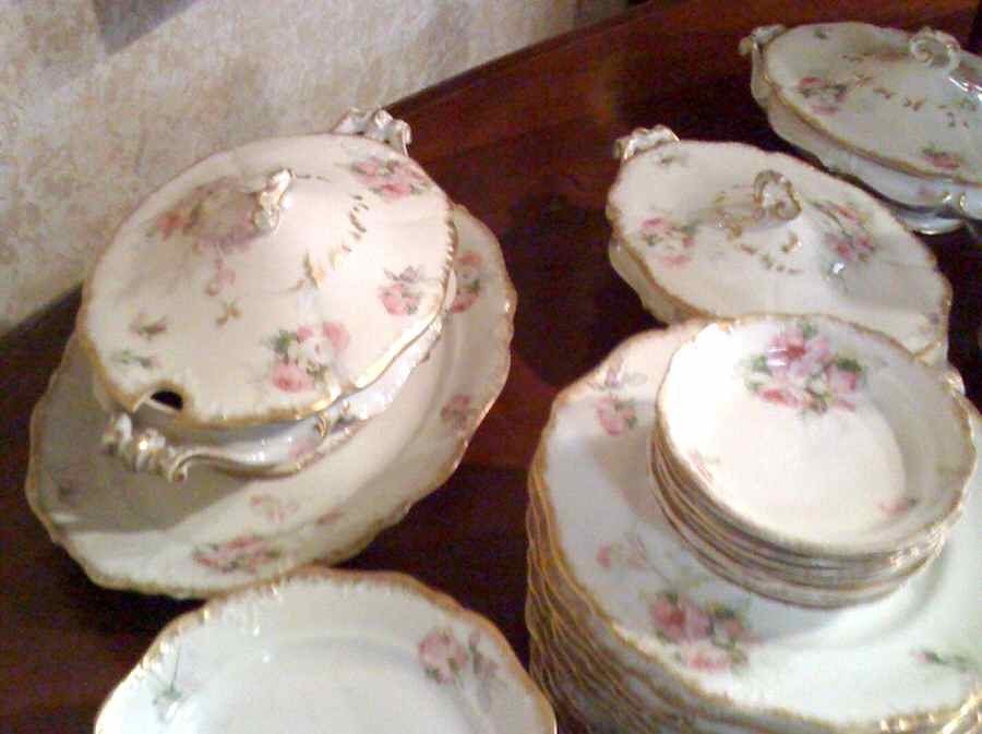 LNT306 Tureen &  Lid by Lanternier-1
