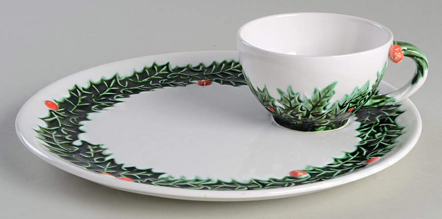 White Christmas Snack Plate & Cup Set by Lefton-1
