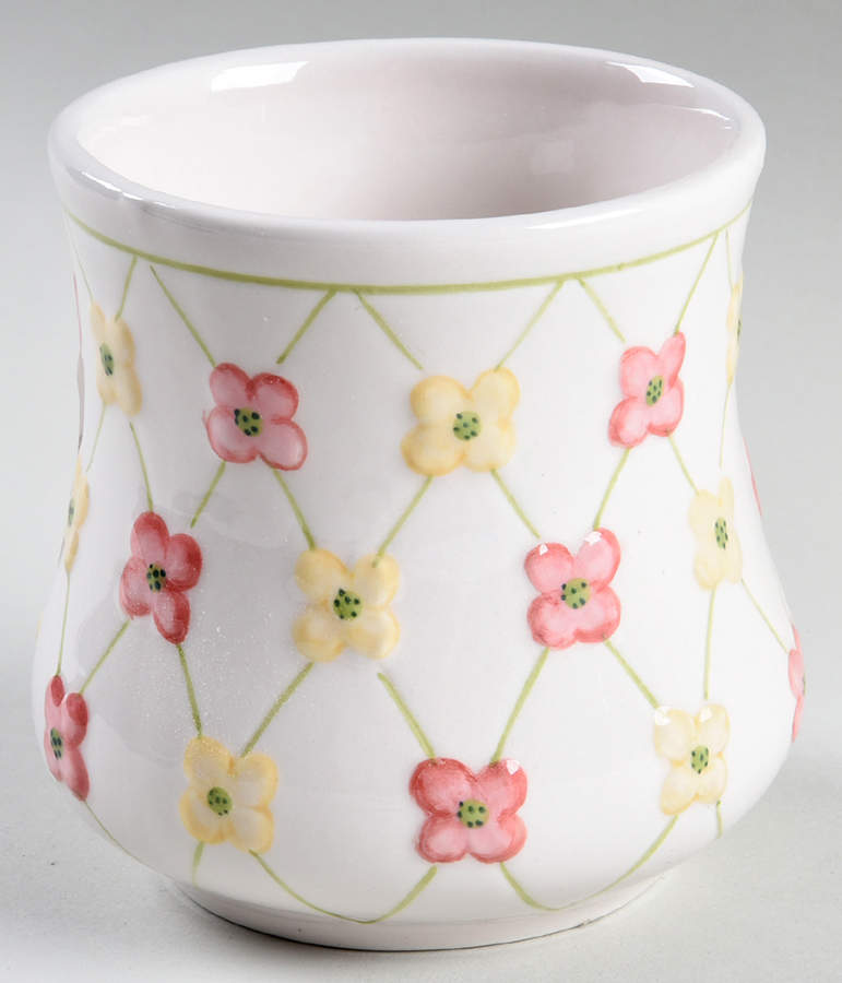 Dogwood Tumbler/Toothbrush No Lids by Longaberger-1
