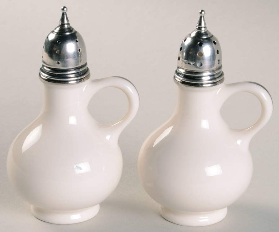 L154 (Platinum & Gold) Salt & Pepper Set by Lenox-1