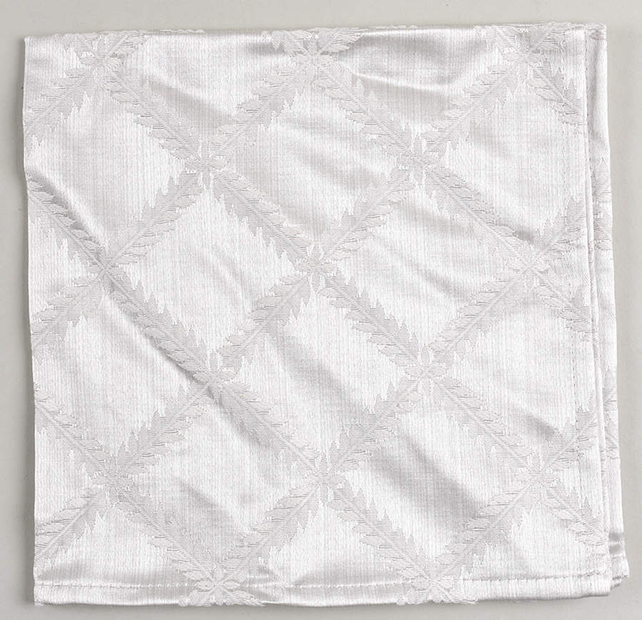 Laurel Leaf Cloth Napkin by Lenox-1