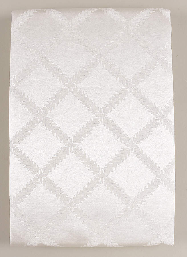 Laurel Leaf 70" x 86" Oblong Tablecloth by Lenox-1