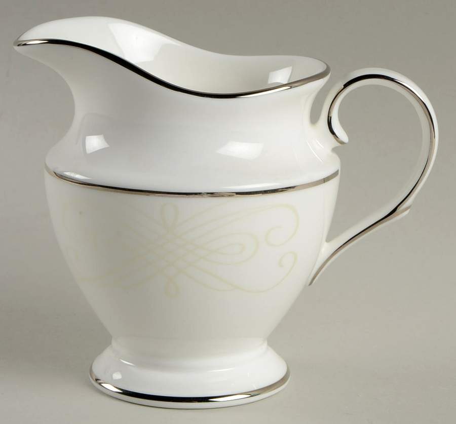 Confection Creamer by Lenox-1