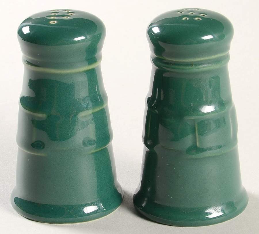 Woven Traditions Ivy Green Salt & Pepper Set by Longaberger-1