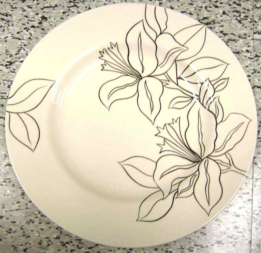 LGA72 Dinner Plate by Laurie Gates-1