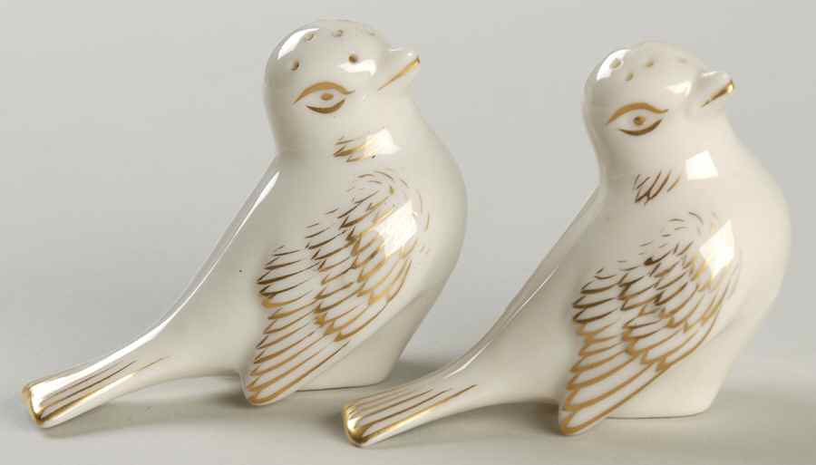 Bird Collection (Cream, Gold) Figural Salt & Pepper Set by Lenox-1