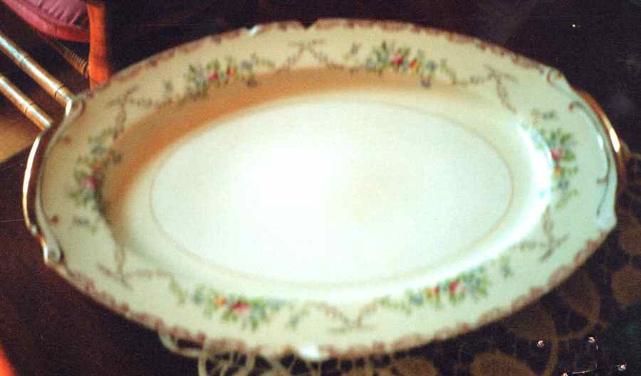 LGE2 14" Oval Serving Platter by L'Aigle-1