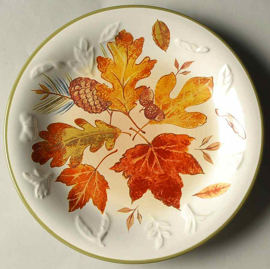 Fall Foliage Luncheon Plate by Longaberger-1