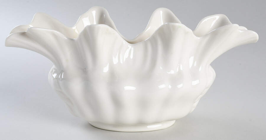 Giftware 6" Scalloped Vase by Lenox-1