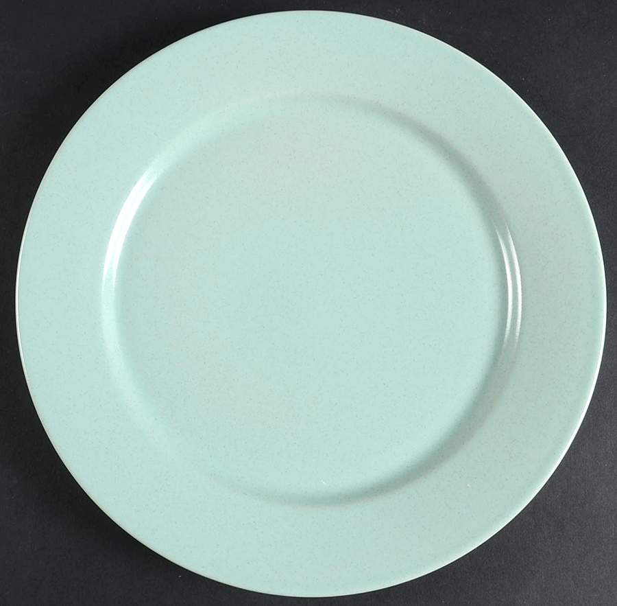 LIE11 Green Dinner Plate by Libbey-1