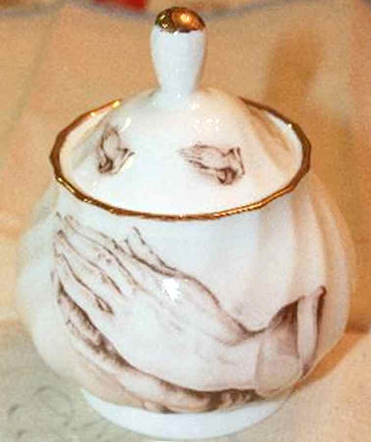 Praying Hands Sugar Bowl & Lid by Leonardo Canziani-1