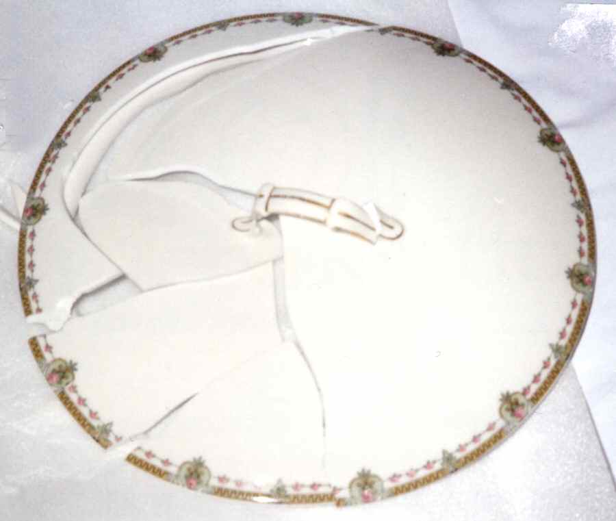 LNT322 Lid for Round Vegetable by Lanternier-1