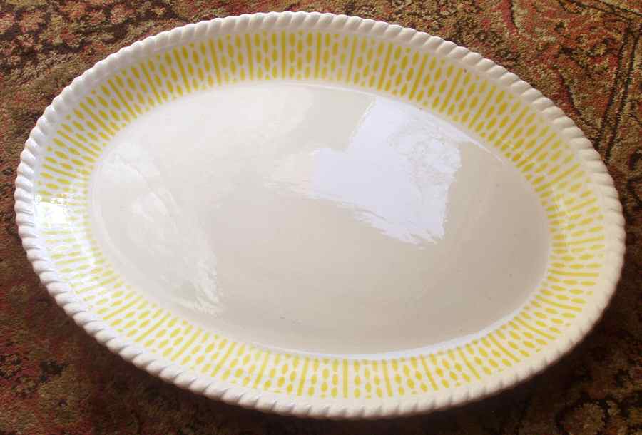 LUN34 11" Oval Serving Platter by Luneville-1