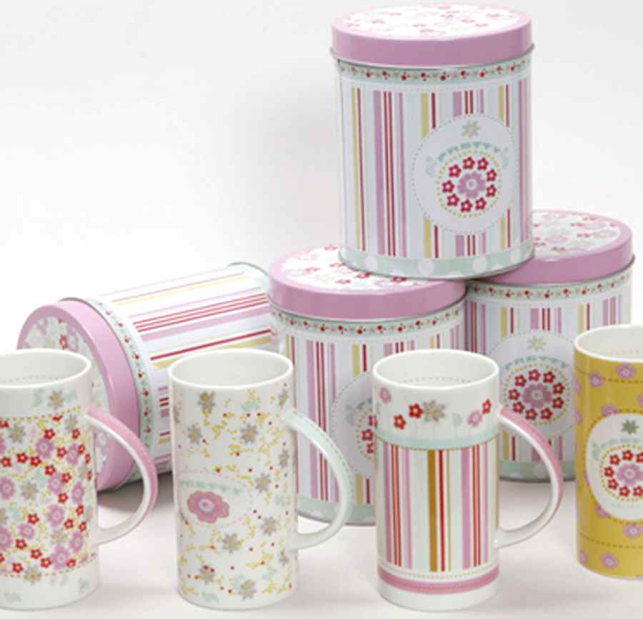 Bibione Mug in a Tin Gift Box by Lynn's China-1