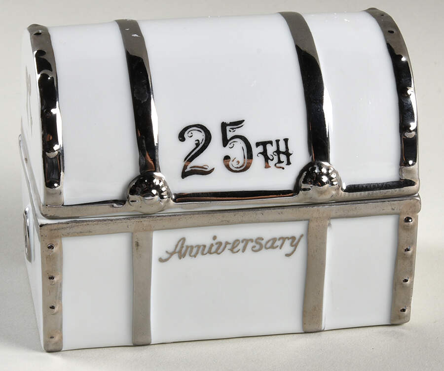 Anniversary 4" Rectangular Box & Lid by Lefton-1