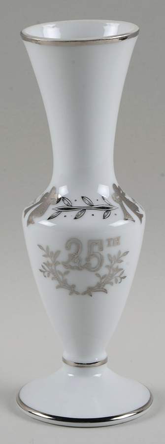 Anniversary 7" Vase by Lefton-1