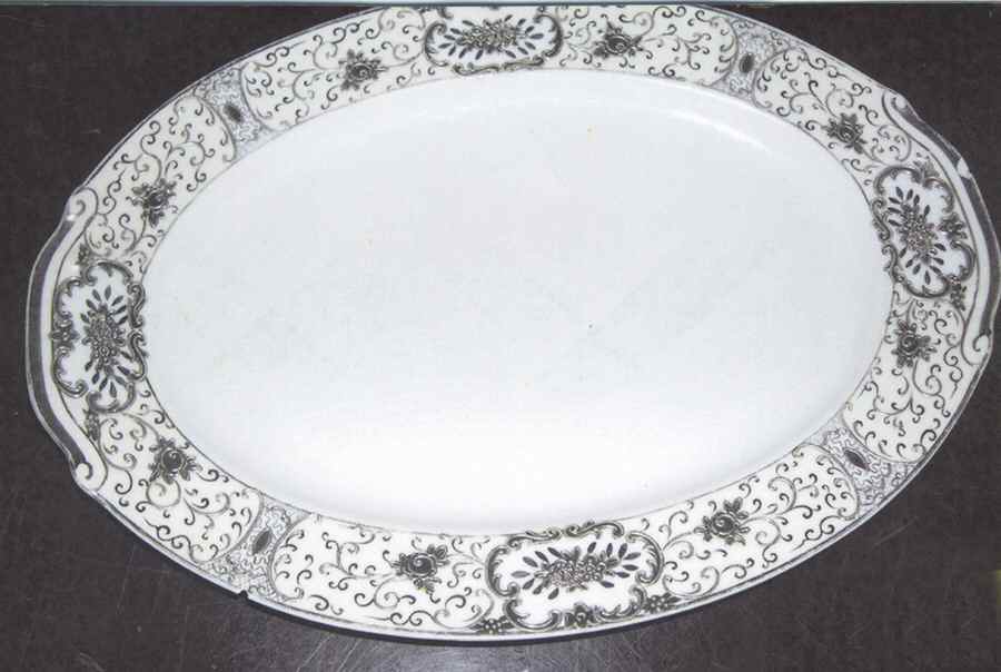 LIY7 14" Oval Serving Platter by Lily-1