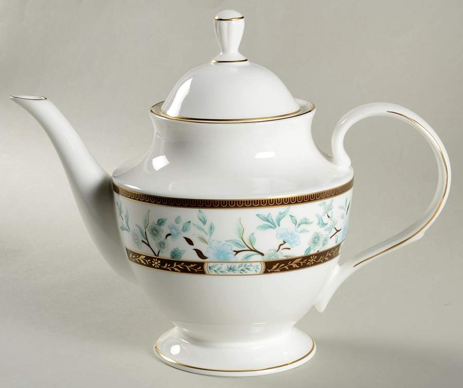 Palatial Garden Teapot & Lid by Lenox-1