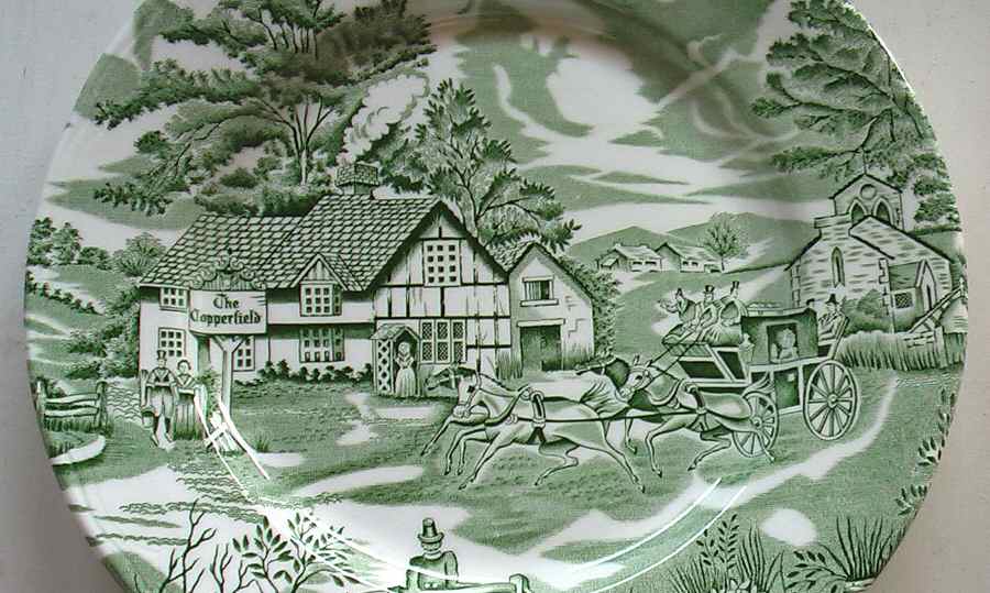 English Style Green Dinner Plate by Luneville-1