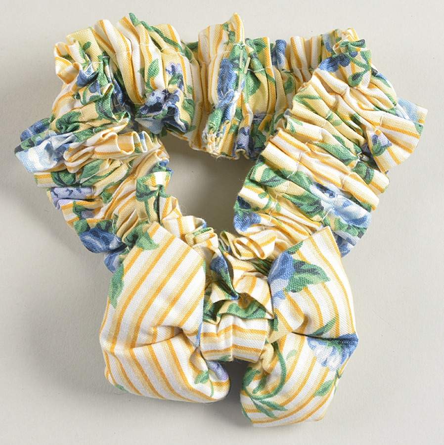 Baskets Small Garter (With Bow) for Basket by Longaberger-1