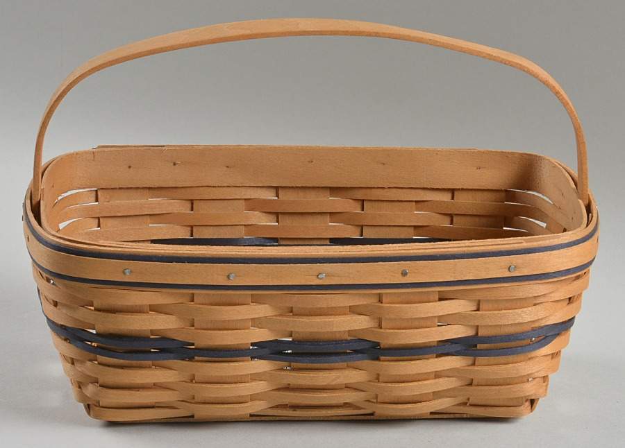Baskets 2003 Regional Sales Award Basket by Longaberger-1