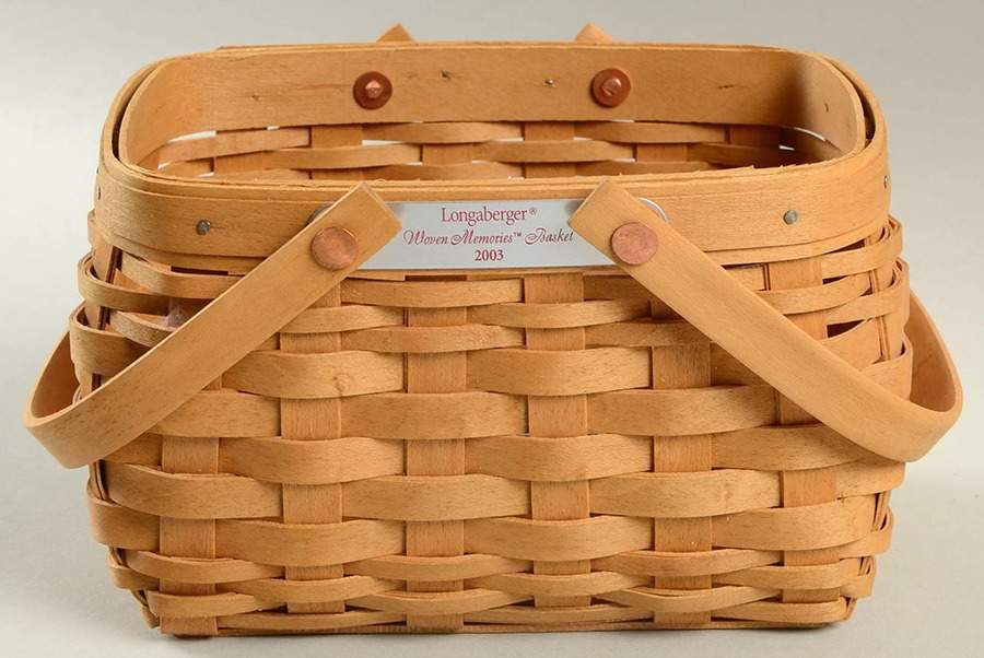 Baskets 2003 Woven Memories Basket by Longaberger-1
