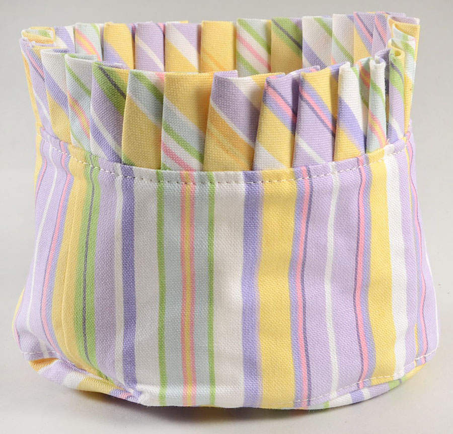 Baskets Liner for 2007 Easter Small Oval Picket Basket by Longaberger-1