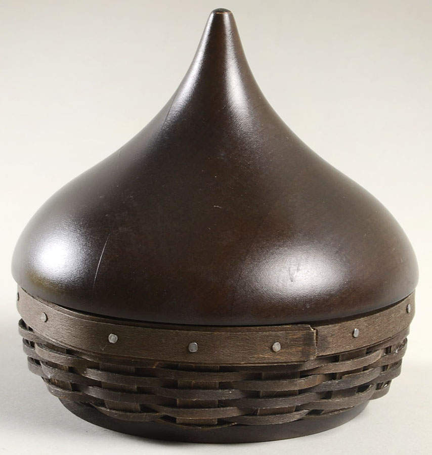 Baskets Hershey's Kisses Basket & Lid by Longaberger-1