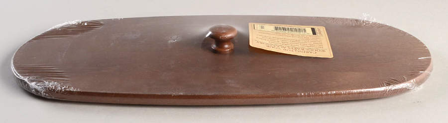 Baskets Knob Lid for Scalloped Boutique Basket by Longaberger-1