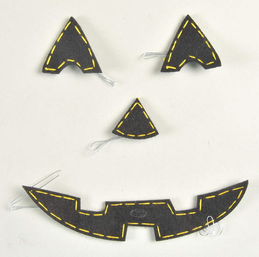 Baskets (4pc) Jack O Lantern Basket Charm Tie-On by Longaberger-1