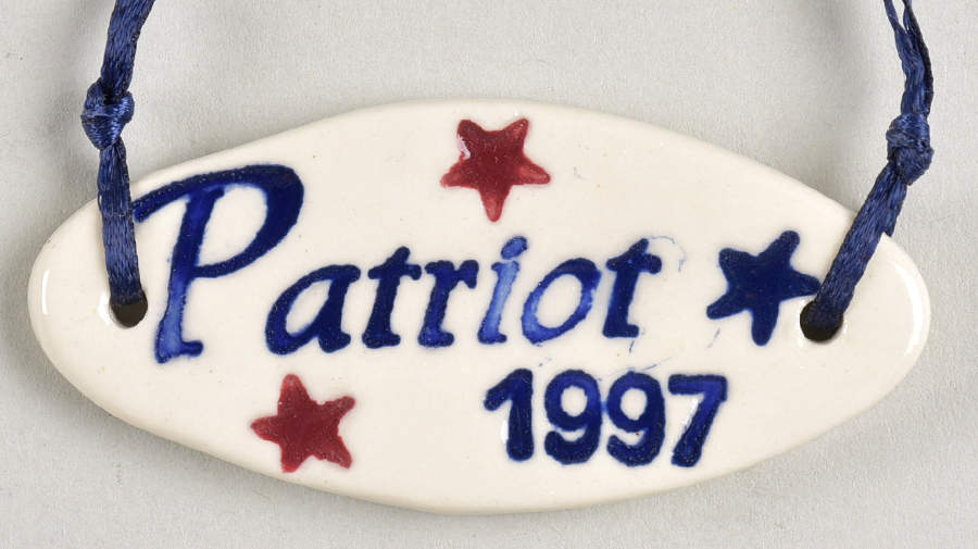 Baskets 1997 Patriot Tie-On Charm for Basket by Longaberger-1