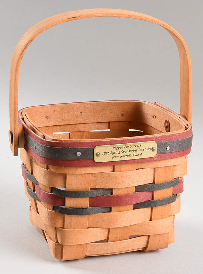Baskets 1996 Pegged for Success Recruit Basket by Longaberger-1