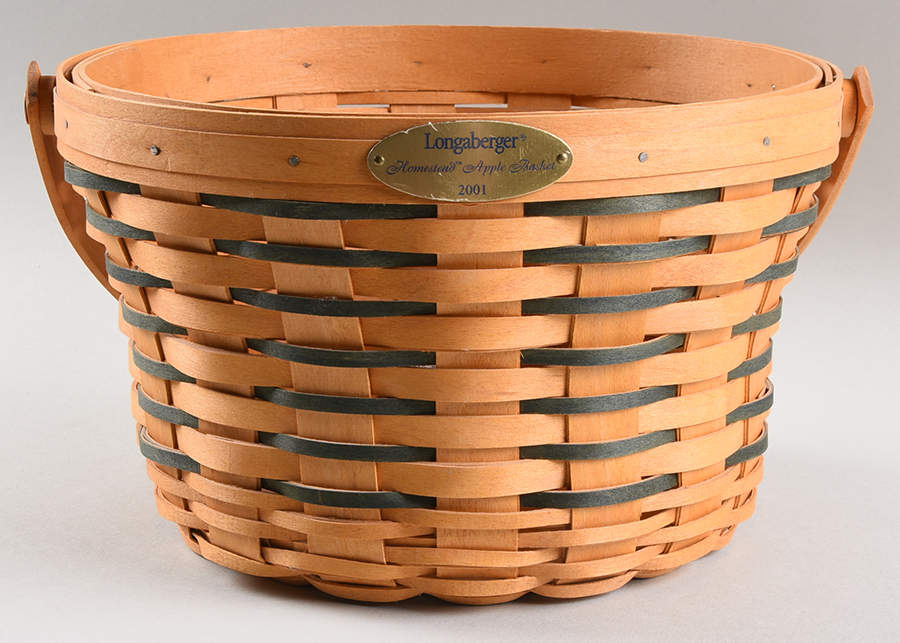 Baskets 2001 Homestead Apple Basket by Longaberger-1
