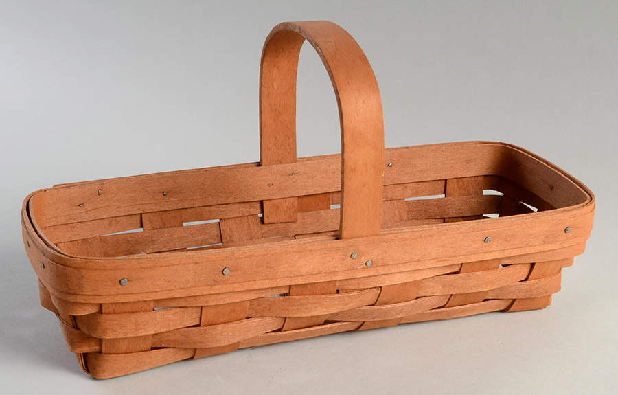 Baskets Bed Basket (1989) by Longaberger-1